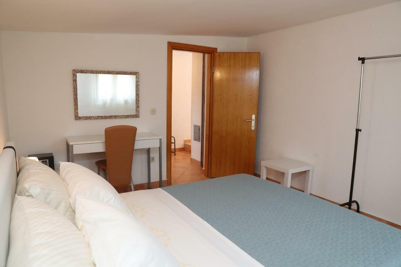 Villa Leo Rovinj Luaran gambar